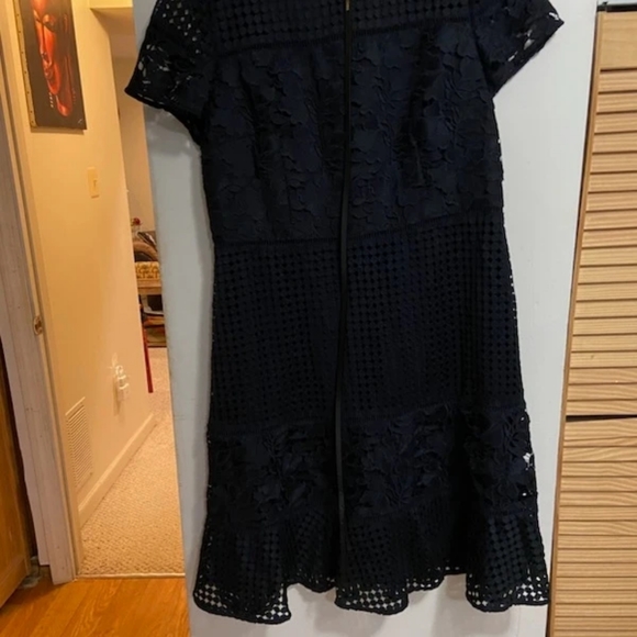 Women's Clothing - Picture 16 of 16